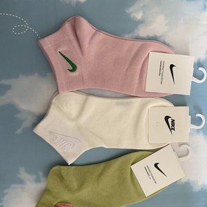 Nike Pink white green socks